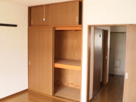 レジデンスサトウ   203